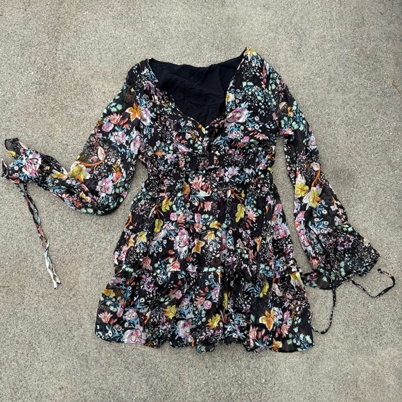 Free People Closer To The Heart Mini Tiered Ruffled Dress Size small preloved - Picture 8 of 9